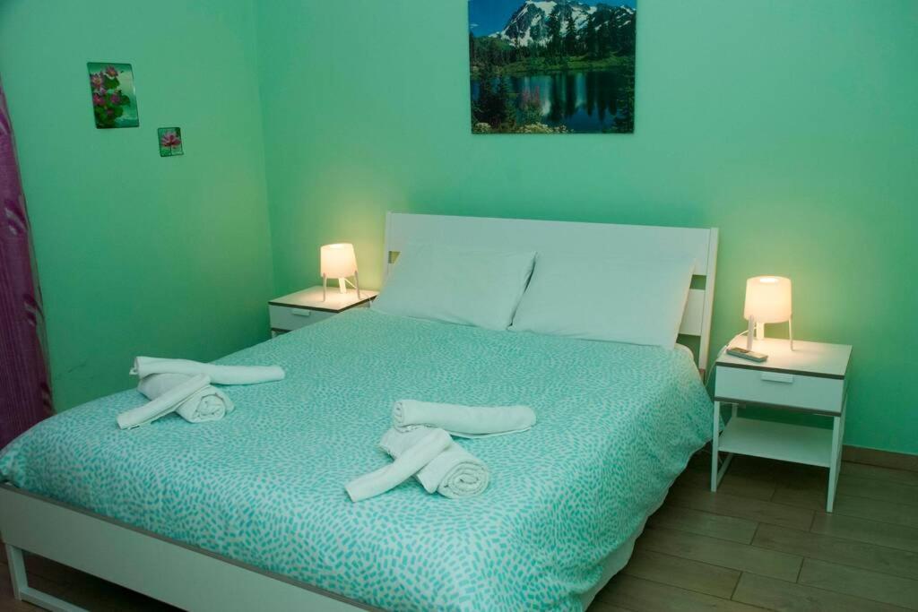 Casa Vacanza Zina 卡塔尼亚 外观 照片